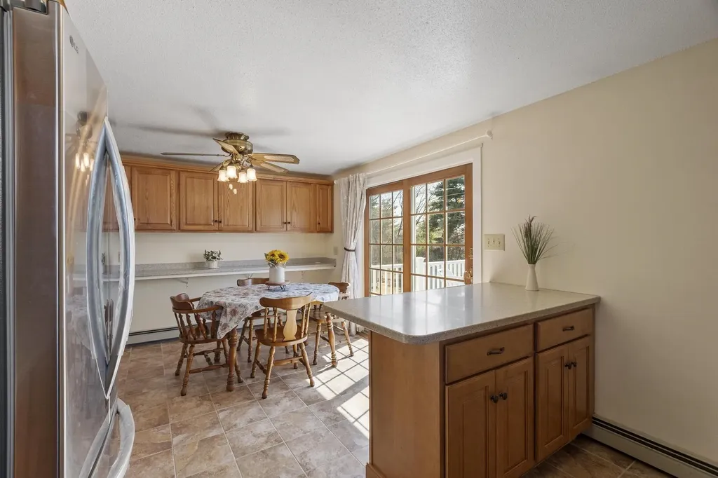 30 Davis Road Portsmouth NH 03801