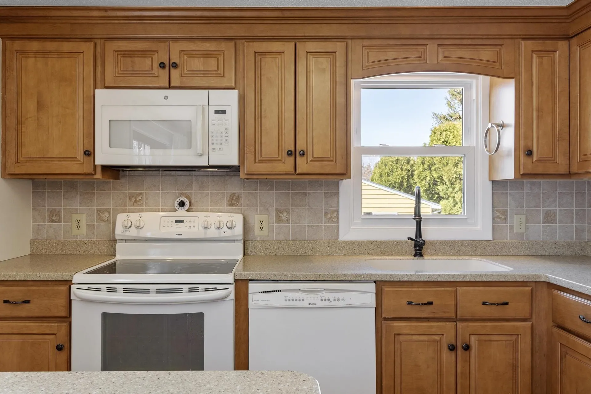 30 Davis Road Portsmouth NH 03801