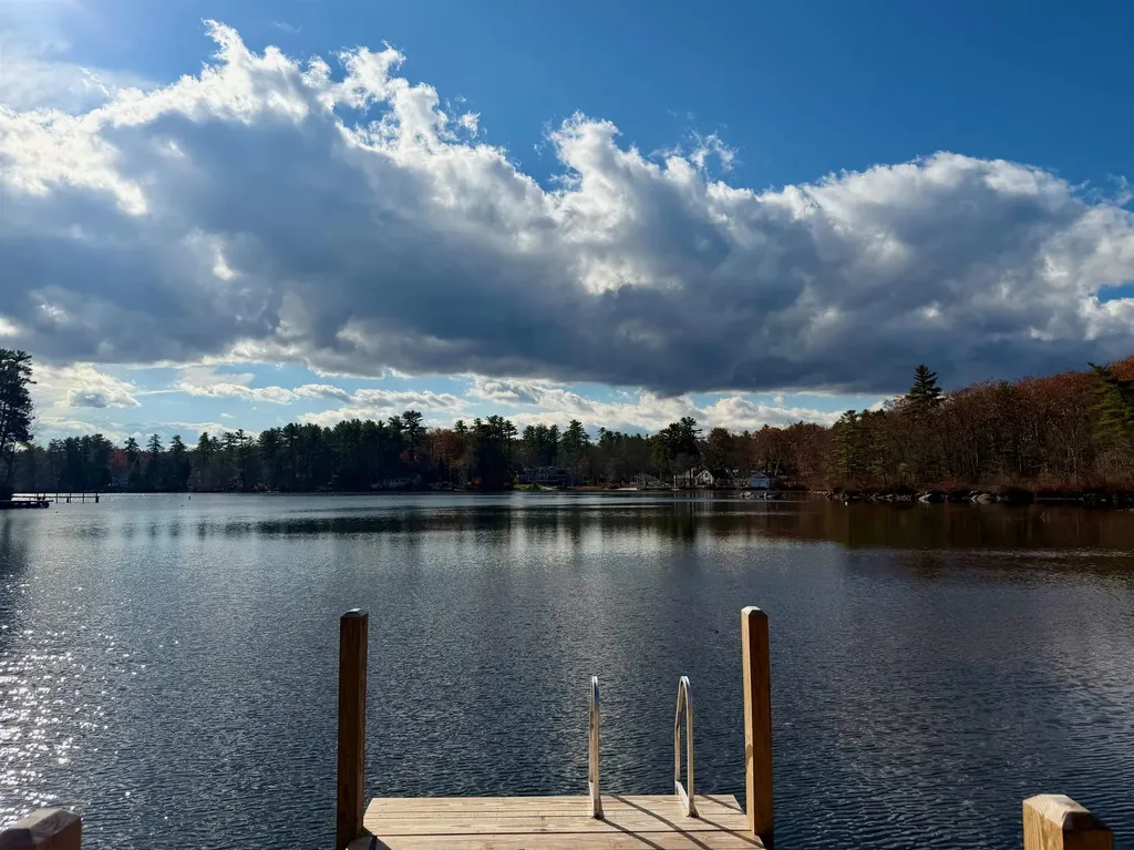 84 & 86 Governor Wentworth Highway Tuftonboro NH 03853