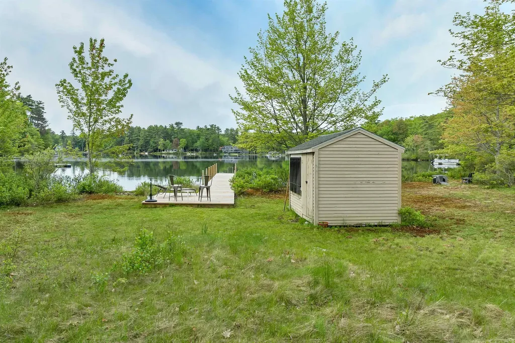 84 & 86 Governor Wentworth Highway Tuftonboro NH 03853
