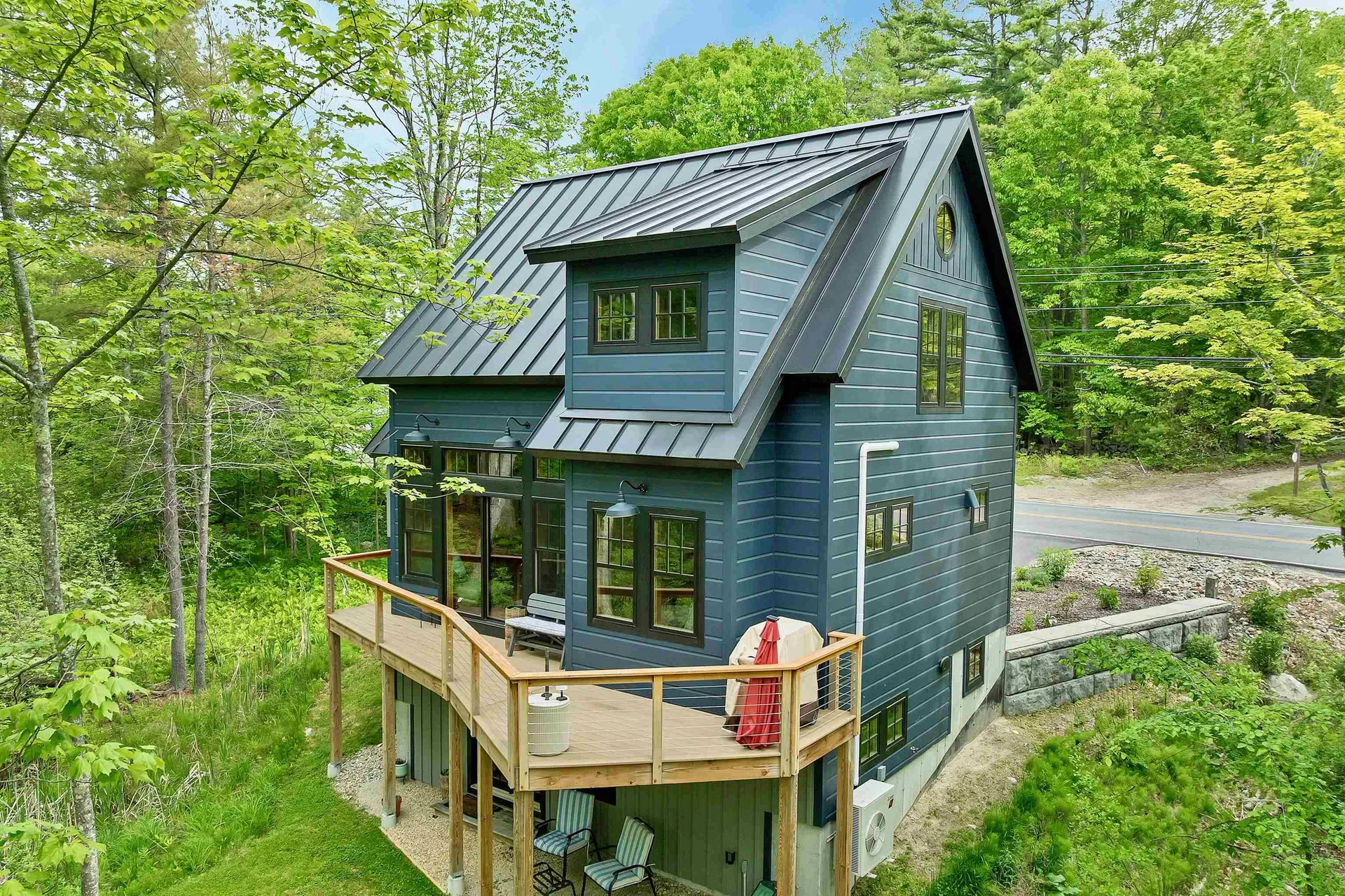 84 & 86 Governor Wentworth Highway Tuftonboro NH 03853