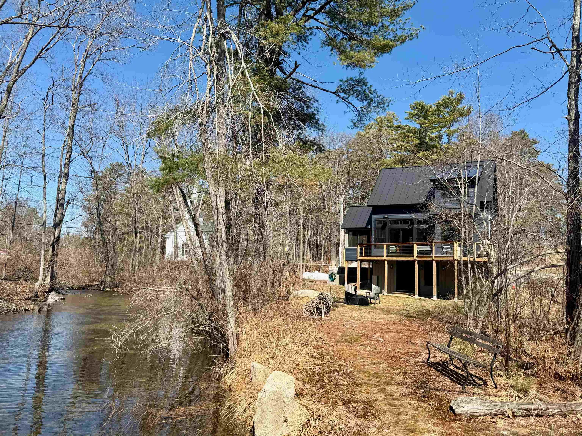 84 & 86 Governor Wentworth Highway Tuftonboro NH 03853