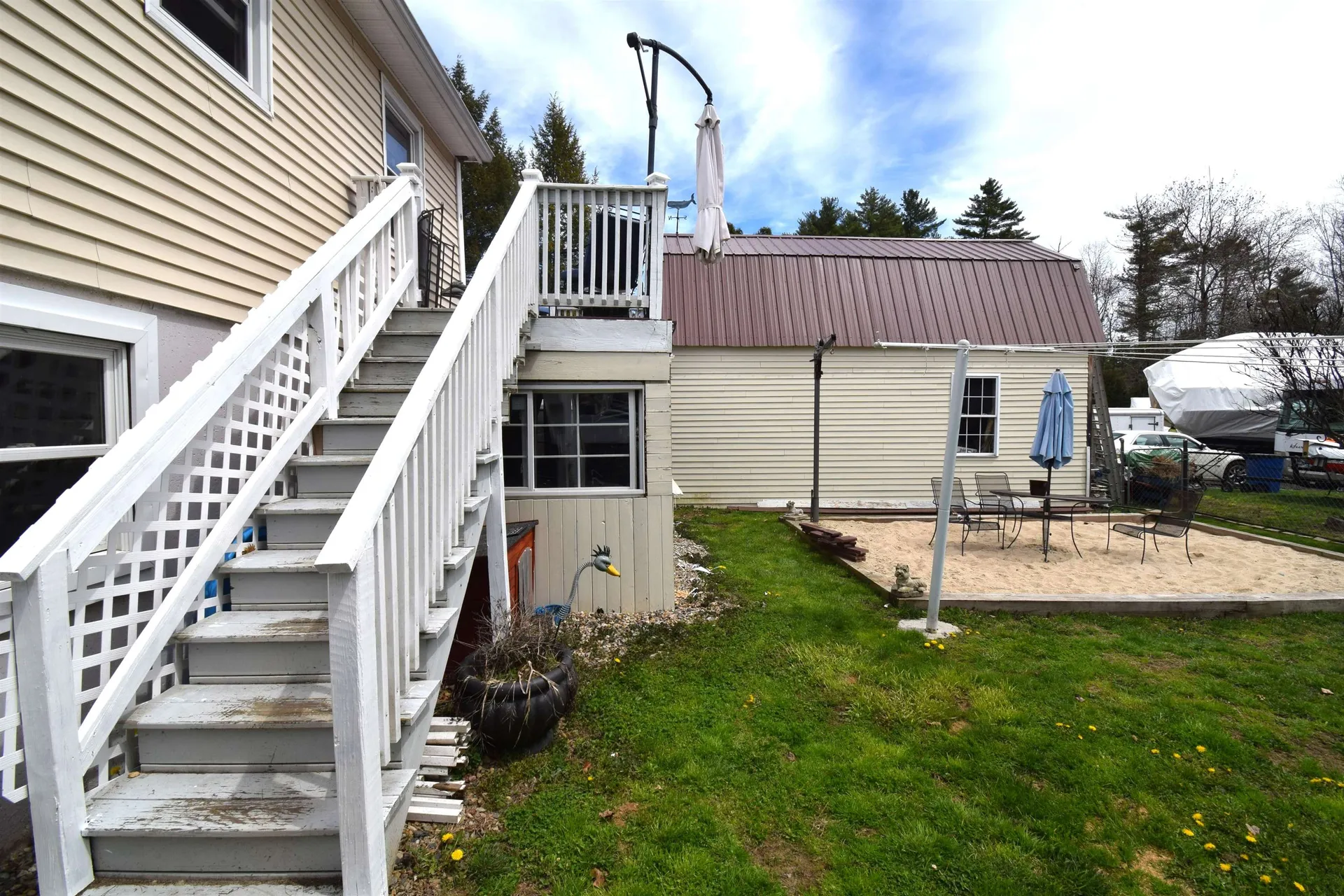 4 Independence Avenue Kingston NH 03848
