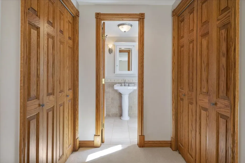 26 Rugg Avenue Milton VT 05468