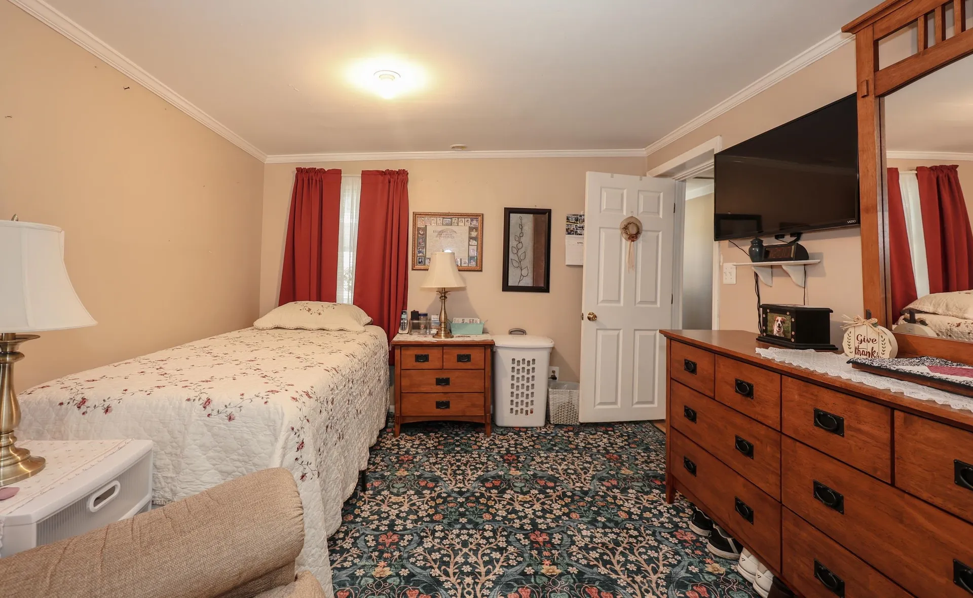 7 Grenier Boulevard Londonderry NH 03053