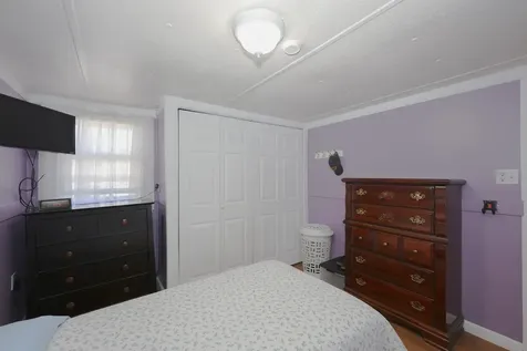 7 Grenier Boulevard Londonderry NH 03053