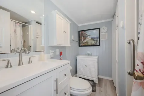 7 Grenier Boulevard Londonderry NH 03053