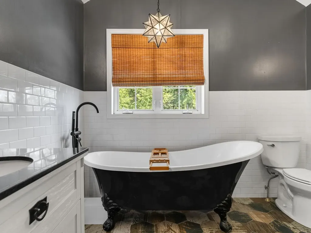 31 Audry Lane Westford VT 05494