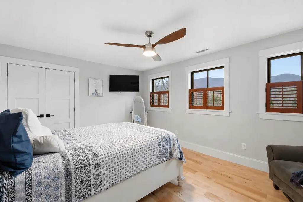 32 Mountain Shadows Drive Tuftonboro NH 03816