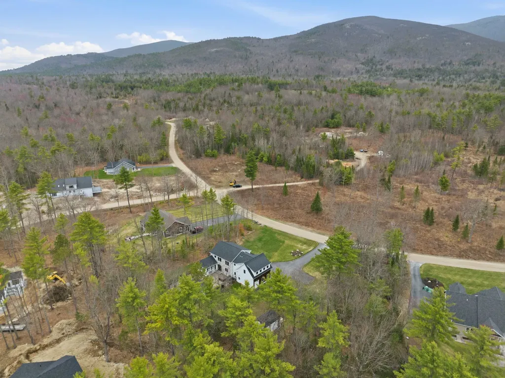 32 Mountain Shadows Drive Tuftonboro NH 03816
