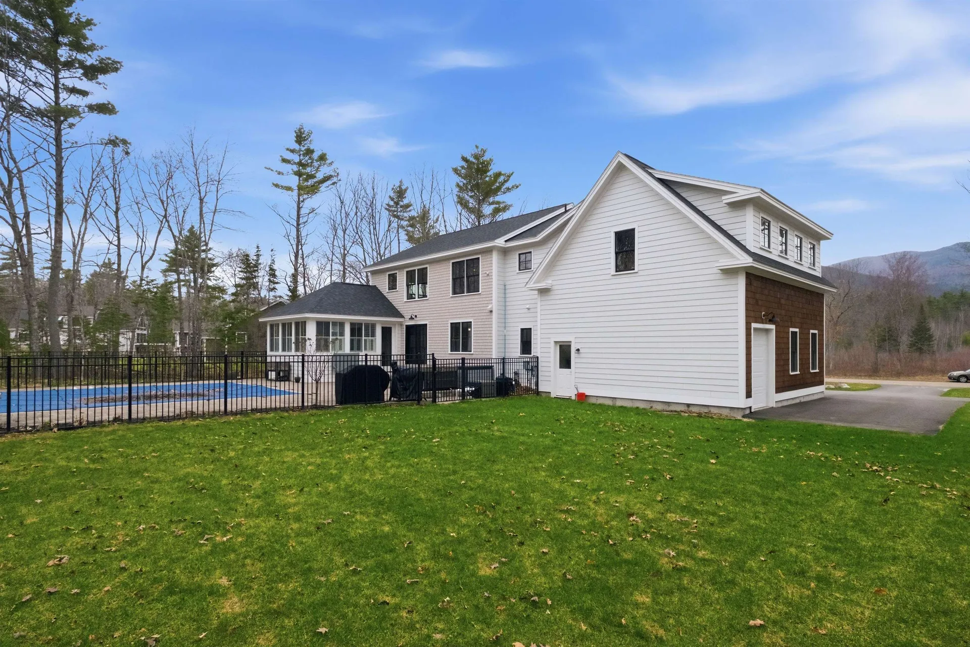 32 Mountain Shadows Drive Tuftonboro NH 03816