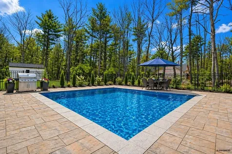 32 Mountain Shadows Drive Tuftonboro NH 03816