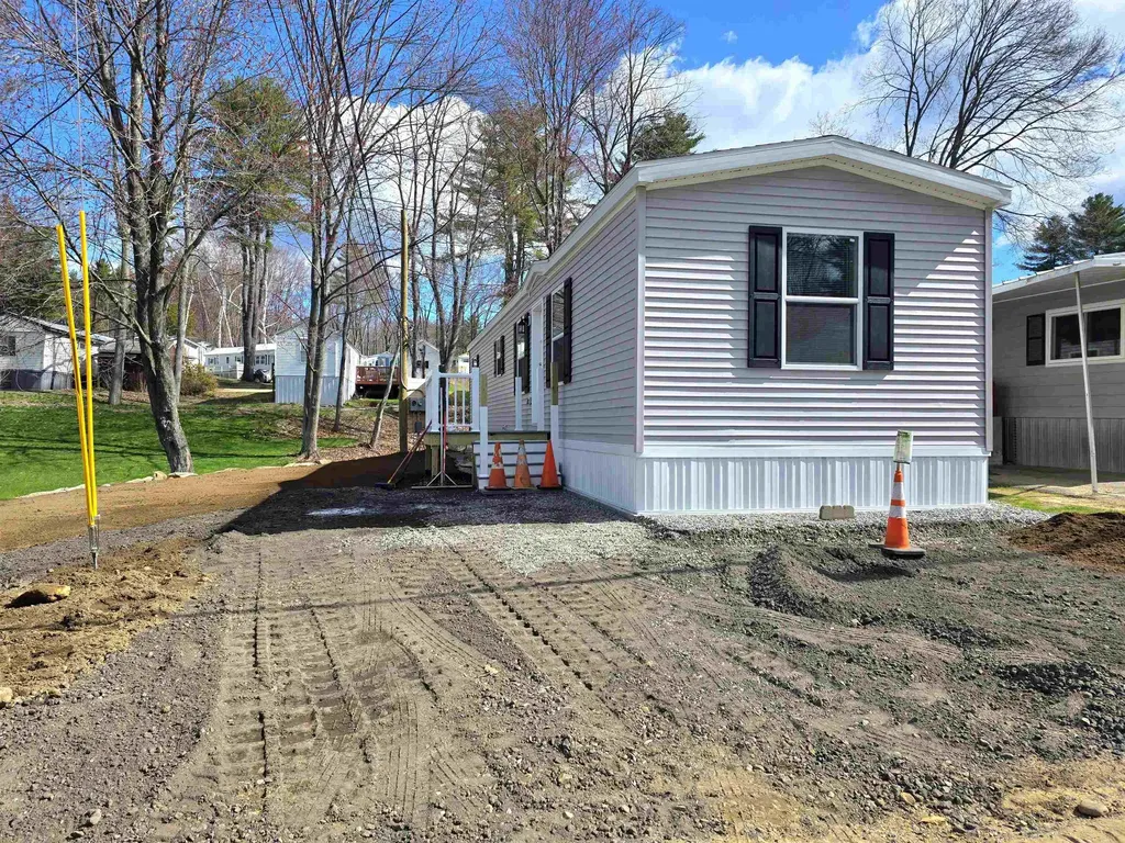 9 Sargent Place Gilford NH 03249