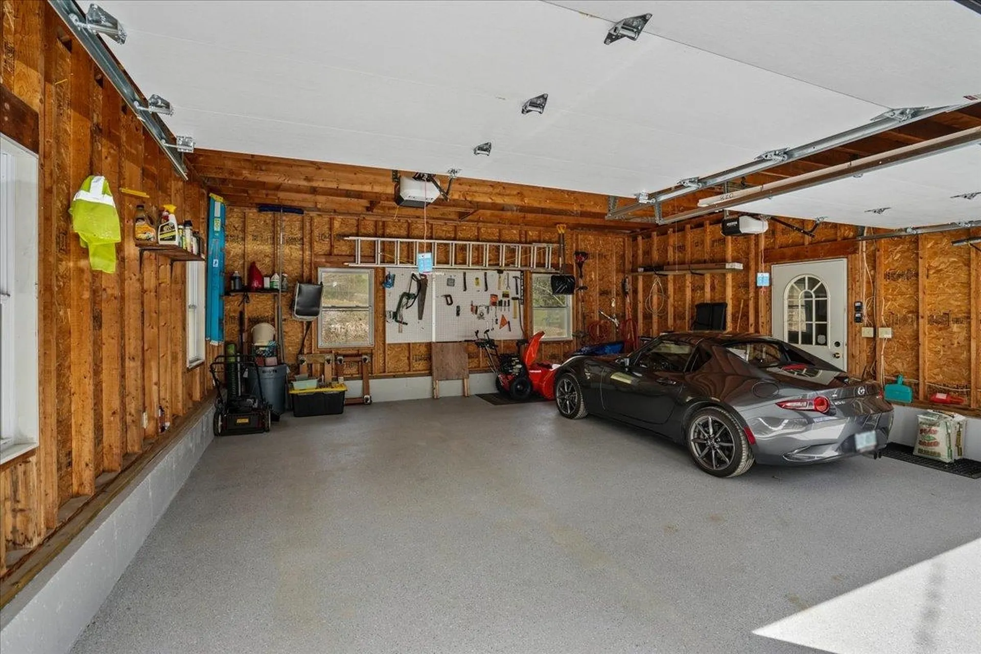 74 Hilliard Road Chichester NH 03258