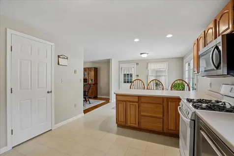 74 Hilliard Road Chichester NH 03258