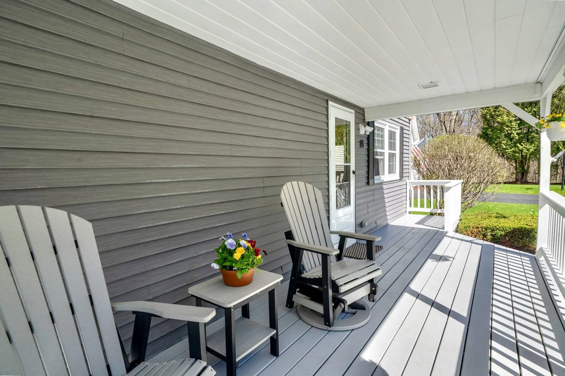 20 Gilcreast Drive Litchfield NH 03052