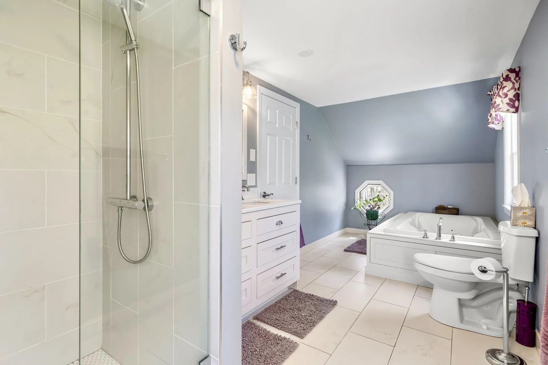 20 Gilcreast Drive Litchfield NH 03052