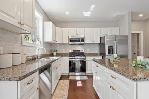 71 Cedar Street Hopkinton NH 03229