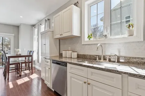 71 Cedar Street Hopkinton NH 03229