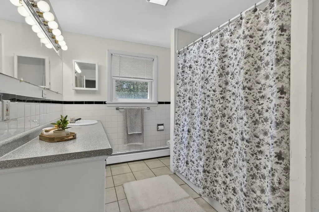 213 Twist Hill Road Dunbarton NH 03046
