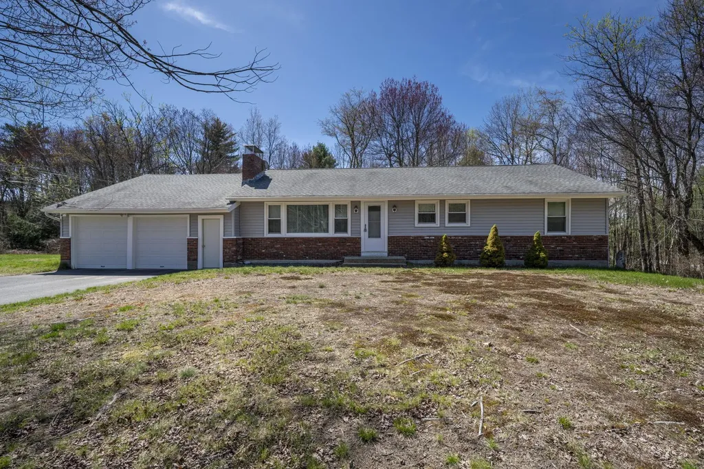 213 Twist Hill Road Dunbarton NH 03046
