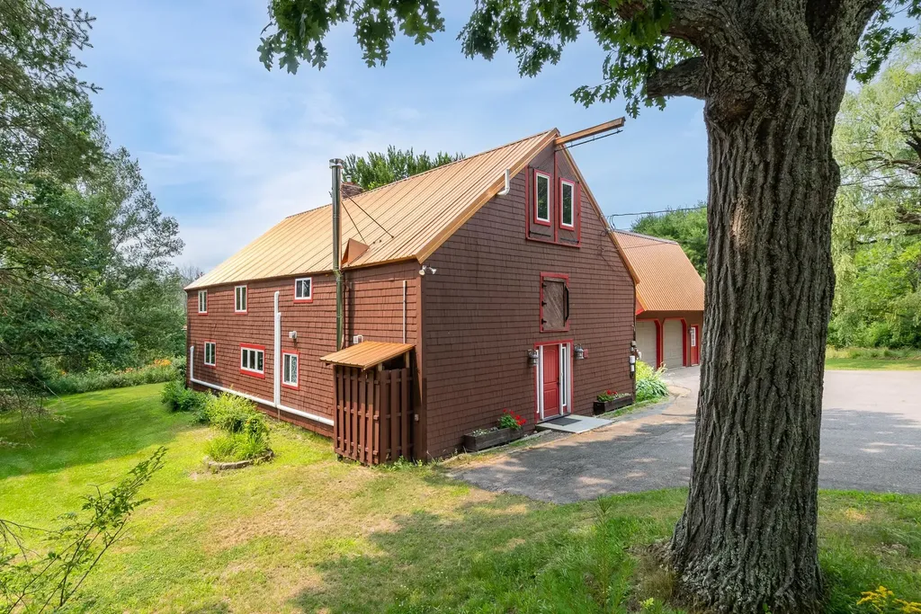 73 College Road Center Harbor NH 03226