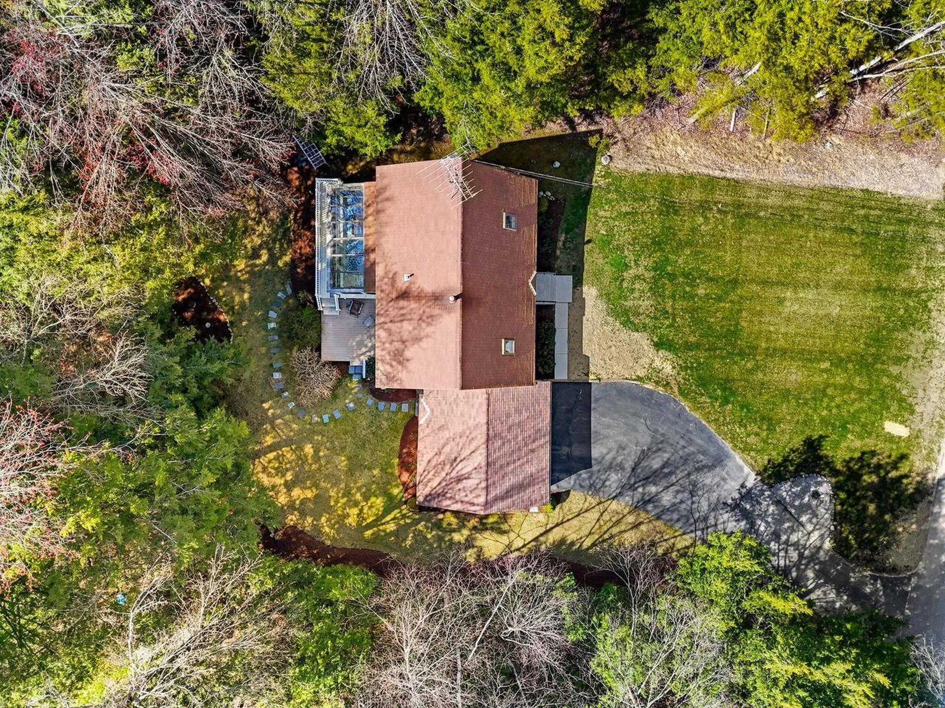6 Taylor Court Peterborough NH 03458