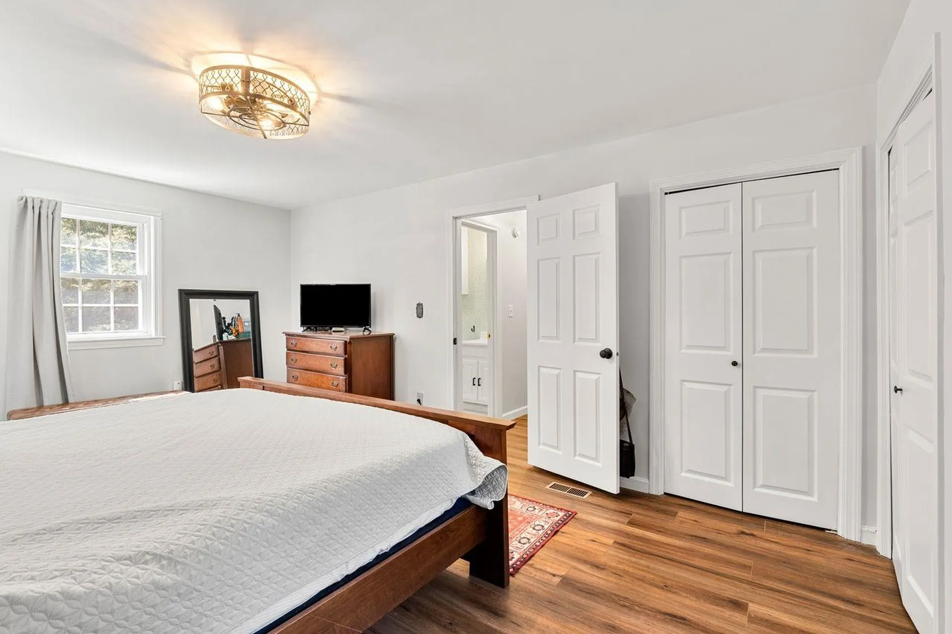 6 Taylor Court Peterborough NH 03458