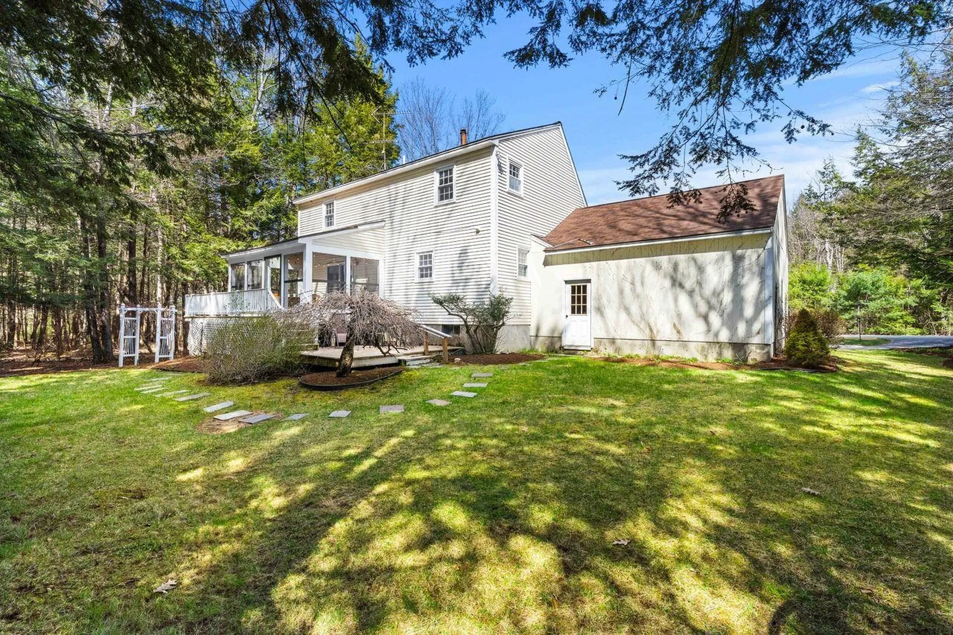 6 Taylor Court Peterborough NH 03458