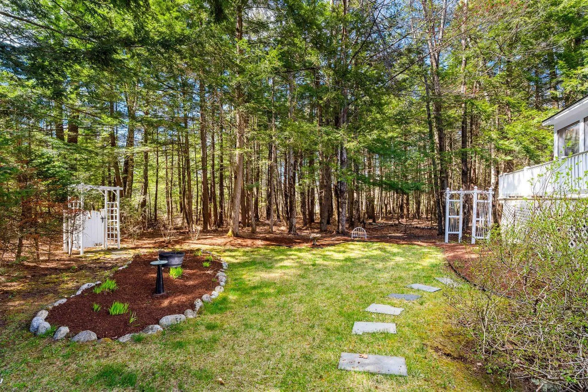 6 Taylor Court Peterborough NH 03458