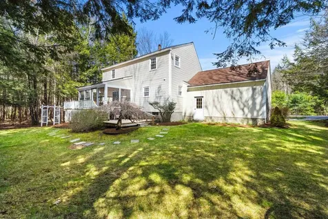 6 Taylor Court Peterborough NH 03458