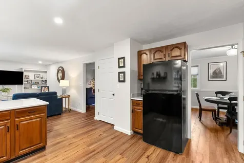 6 Taylor Court Peterborough NH 03458