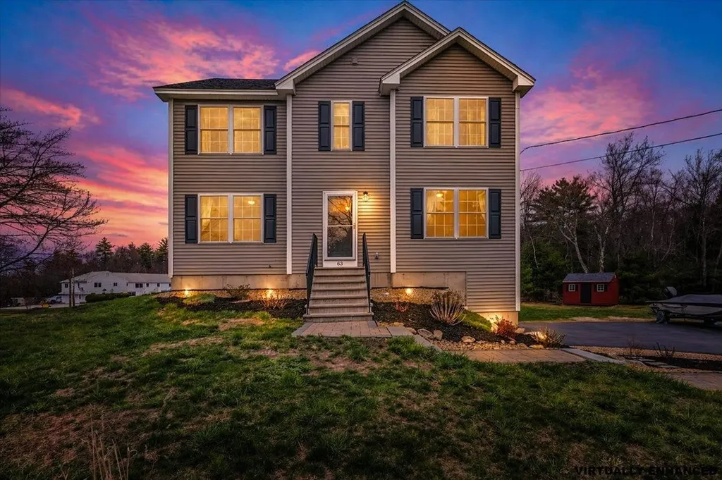 63 Chester Turnpike Hooksett NH 03106