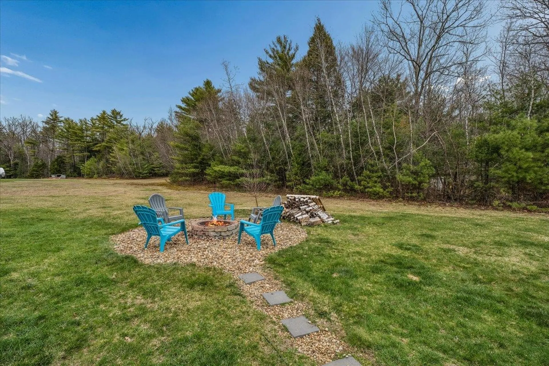 63 Chester Turnpike Hooksett NH 03106