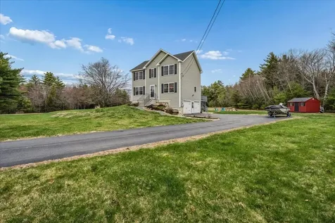 63 Chester Turnpike Hooksett NH 03106