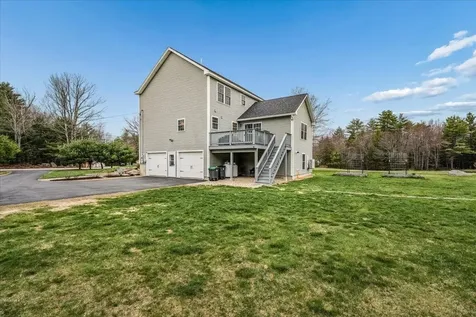 63 Chester Turnpike Hooksett NH 03106