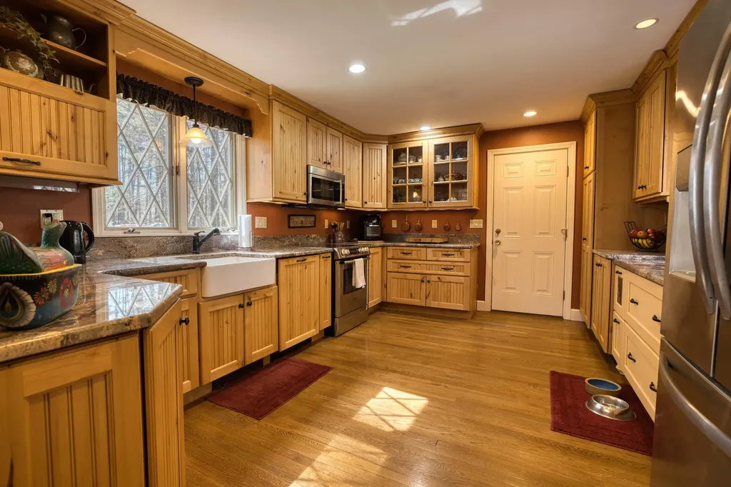 11 Robin Acres Drive Wolfeboro NH 03894