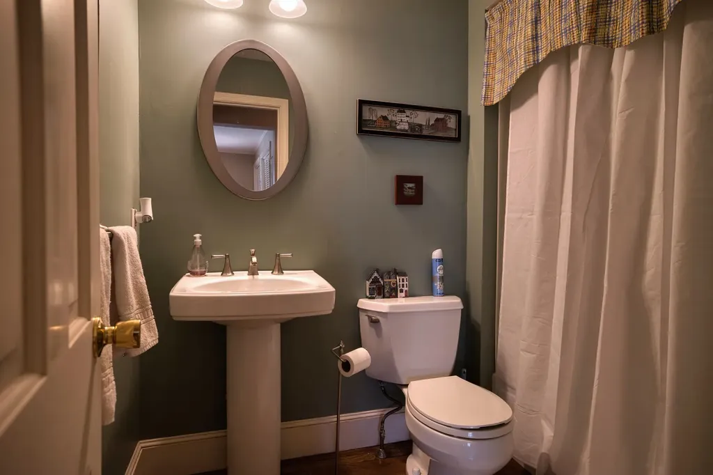 11 Robin Acres Drive Wolfeboro NH 03894