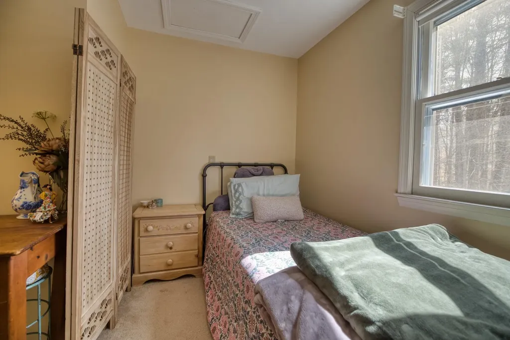 11 Robin Acres Drive Wolfeboro NH 03894