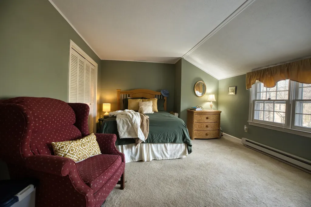11 Robin Acres Drive Wolfeboro NH 03894