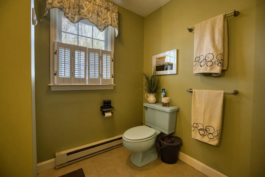 11 Robin Acres Drive Wolfeboro NH 03894