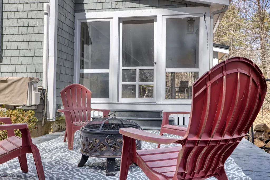 11 Robin Acres Drive Wolfeboro NH 03894