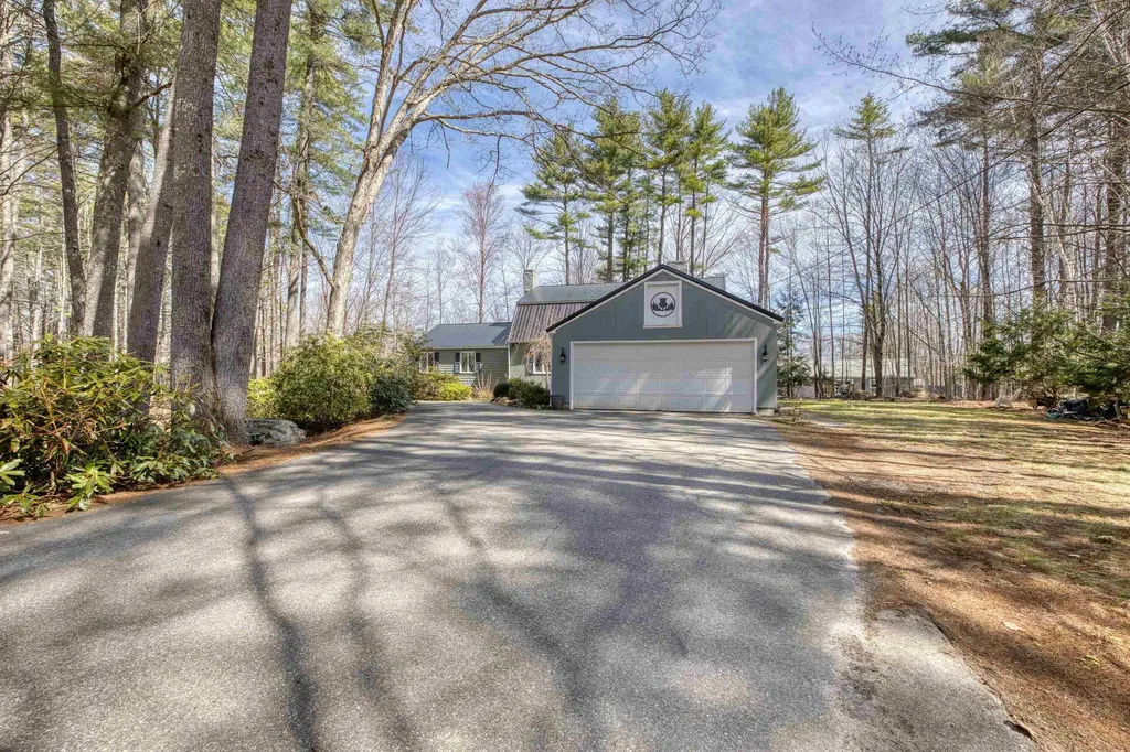 11 Robin Acres Drive Wolfeboro NH 03894