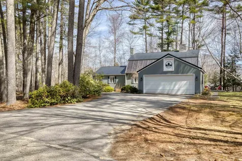 11 Robin Acres Drive Wolfeboro NH 03894