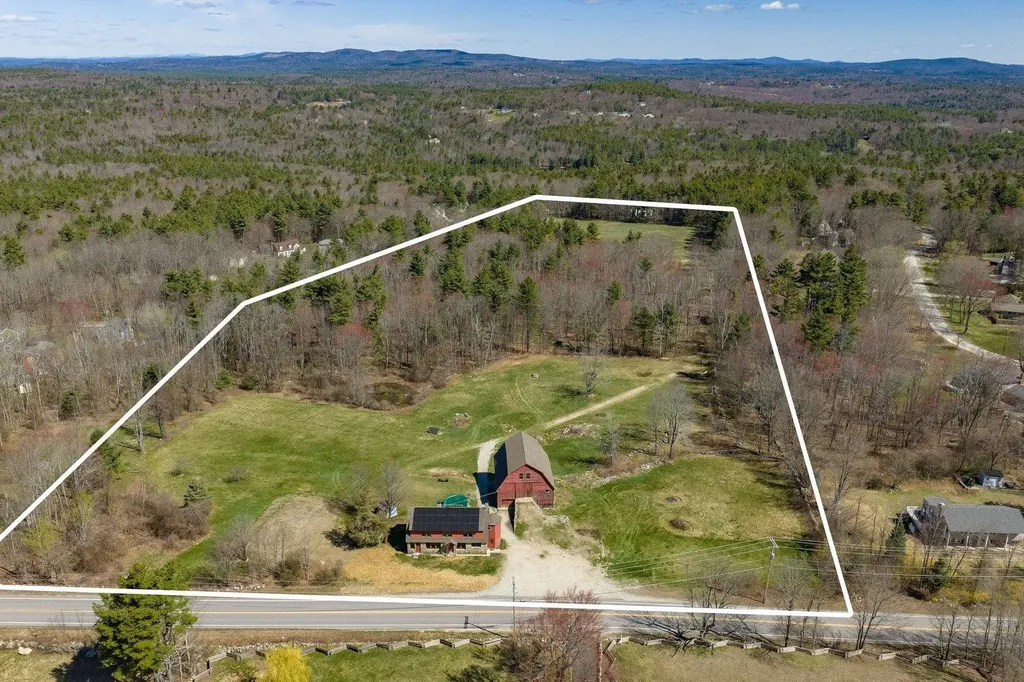 393 High Street Candia NH 03034