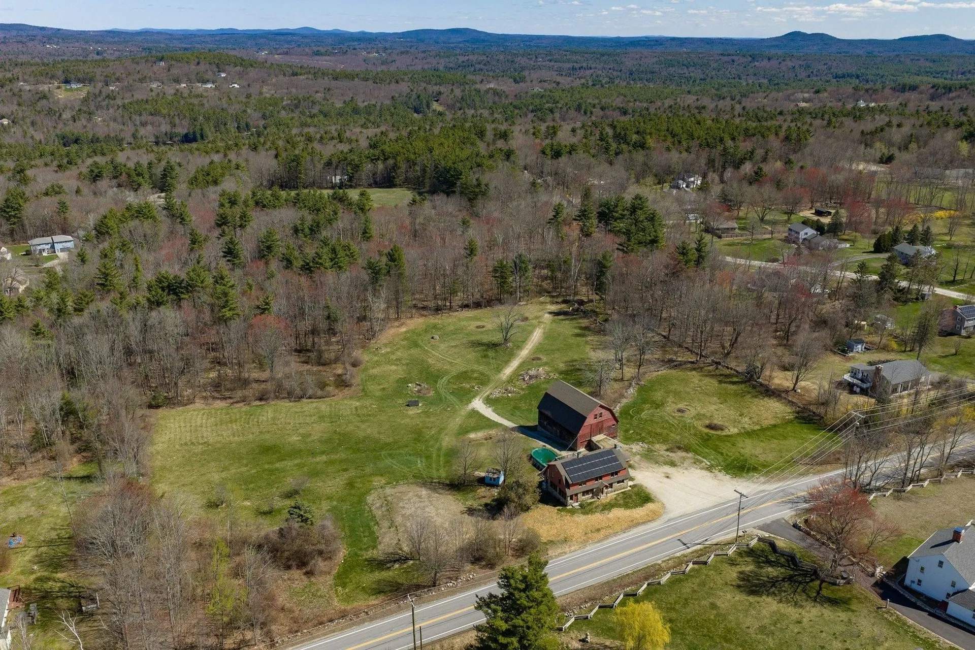 393 High Street Candia NH 03034