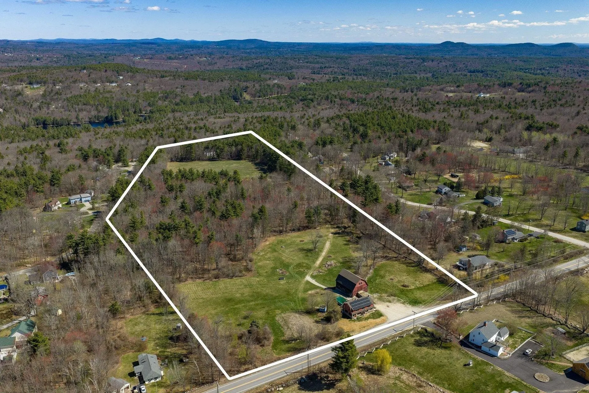 393 High Street Candia NH 03034