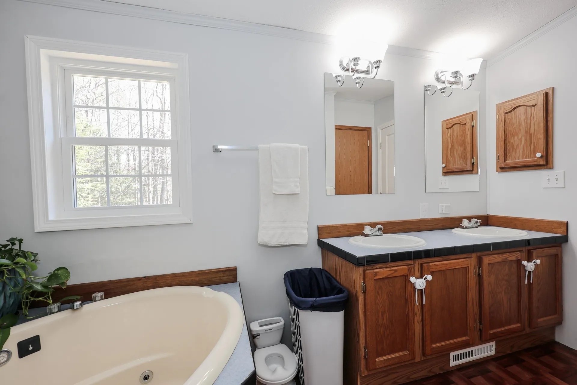 13 Jeffrey Drive Northwood NH 03261