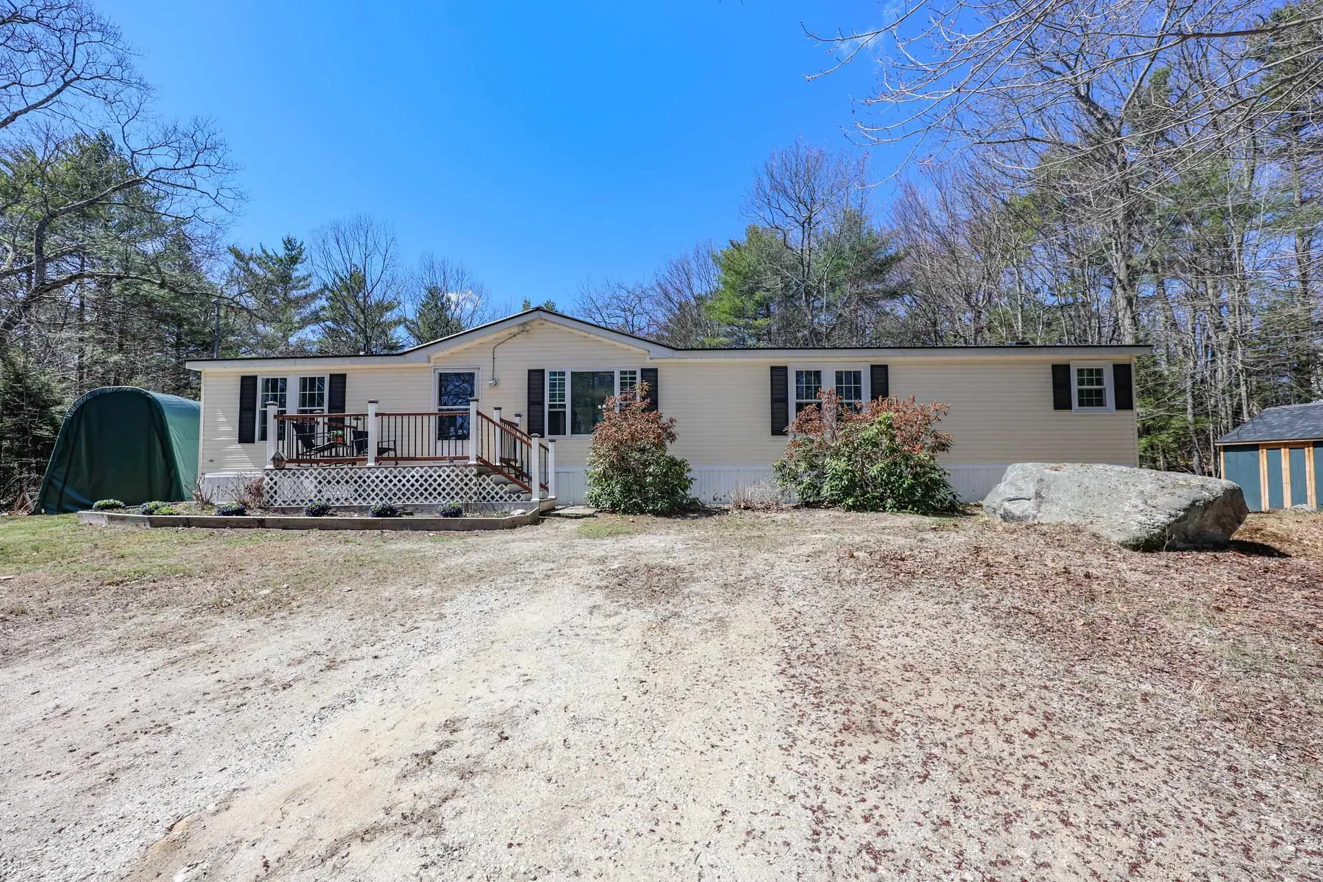 13 Jeffrey Drive Northwood NH 03261