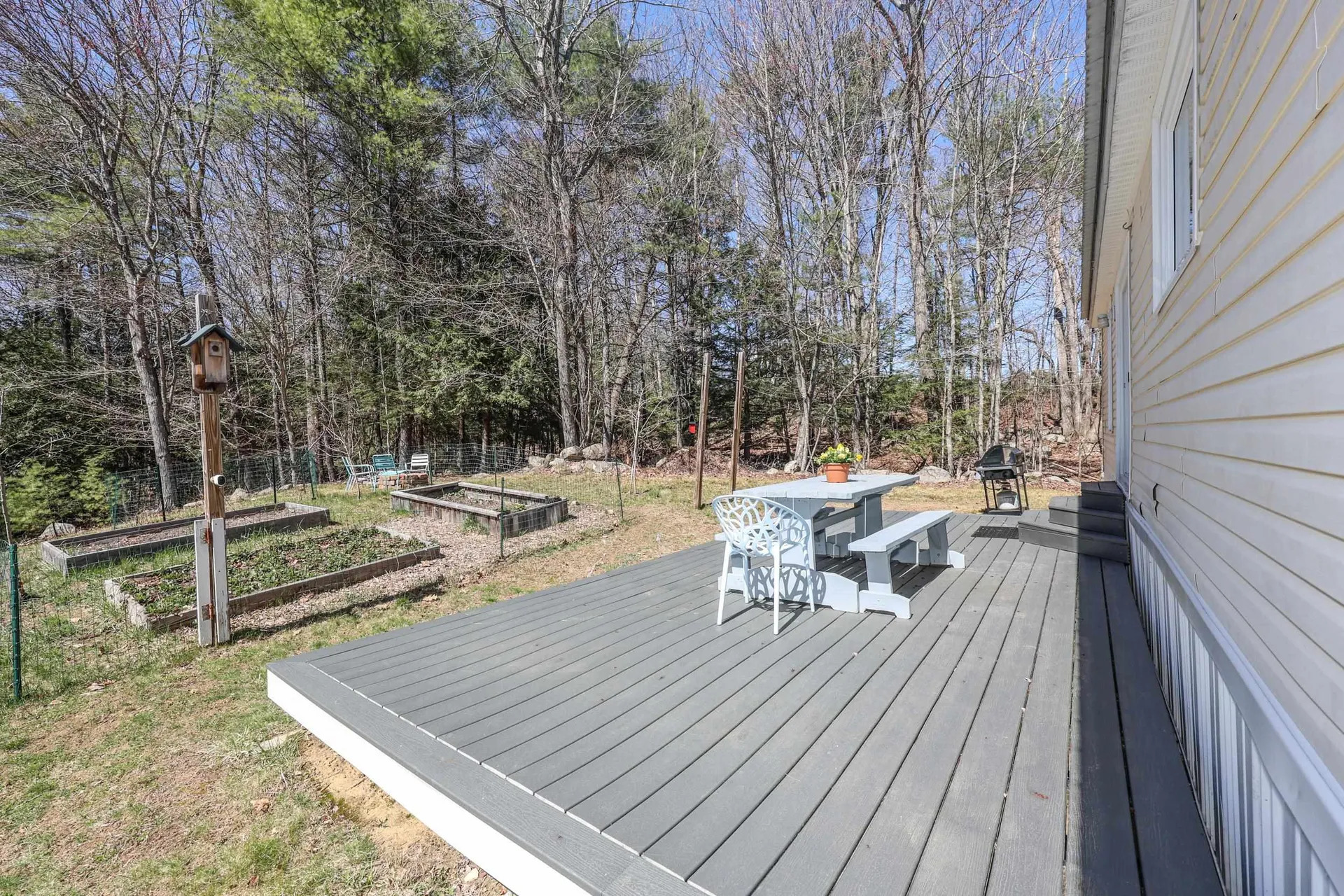13 Jeffrey Drive Northwood NH 03261